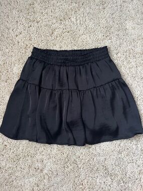 Me.n.u Black Satin Mini Skirt Size M 10/12